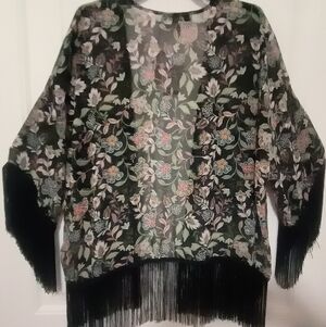 [5x$20] New Flowers in Black Kimono Cover Up / Size M / Price Dropped!